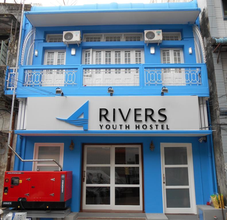 Four Rivers Youth Hostel Yangon Extérieur photo